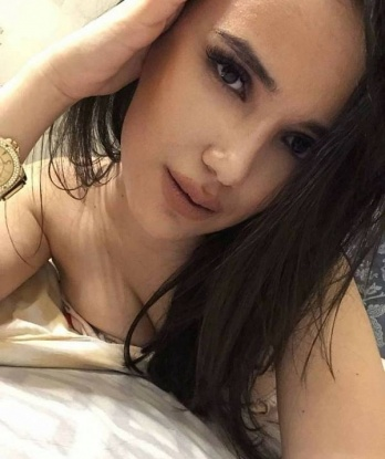 Молодая, горячая, страстная красотка готова исполнить все твои фантазии и желания. Приятная внешность, ни капли силикона. Приезжай, не пожалеешь! 1437, 34 года